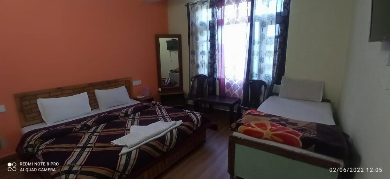 Peaceful Retreat Home Stay, Dalhousie Esterno foto