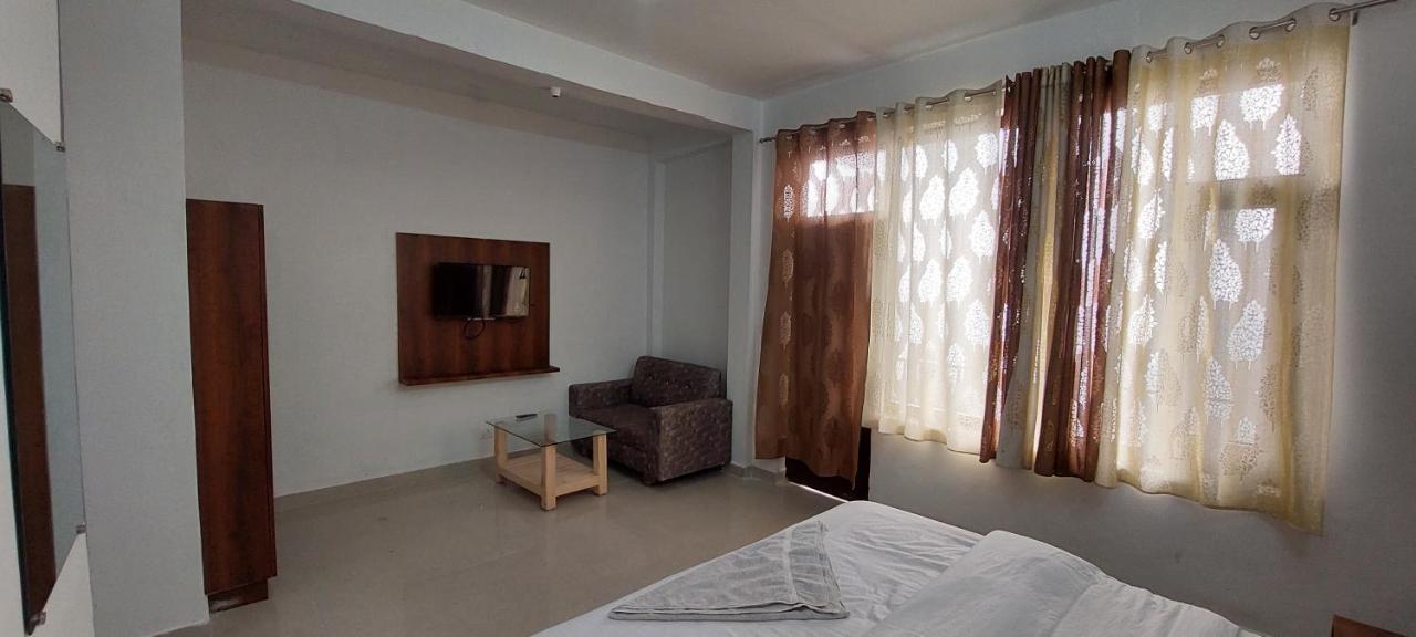 Peaceful Retreat Home Stay, Dalhousie Esterno foto