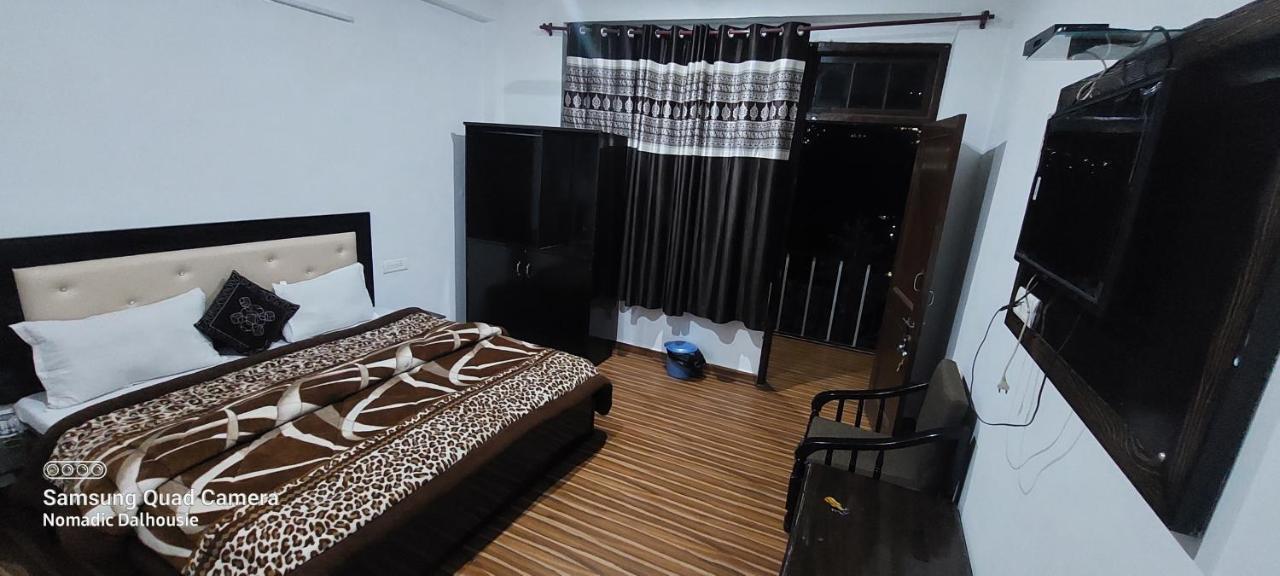Peaceful Retreat Home Stay, Dalhousie Esterno foto