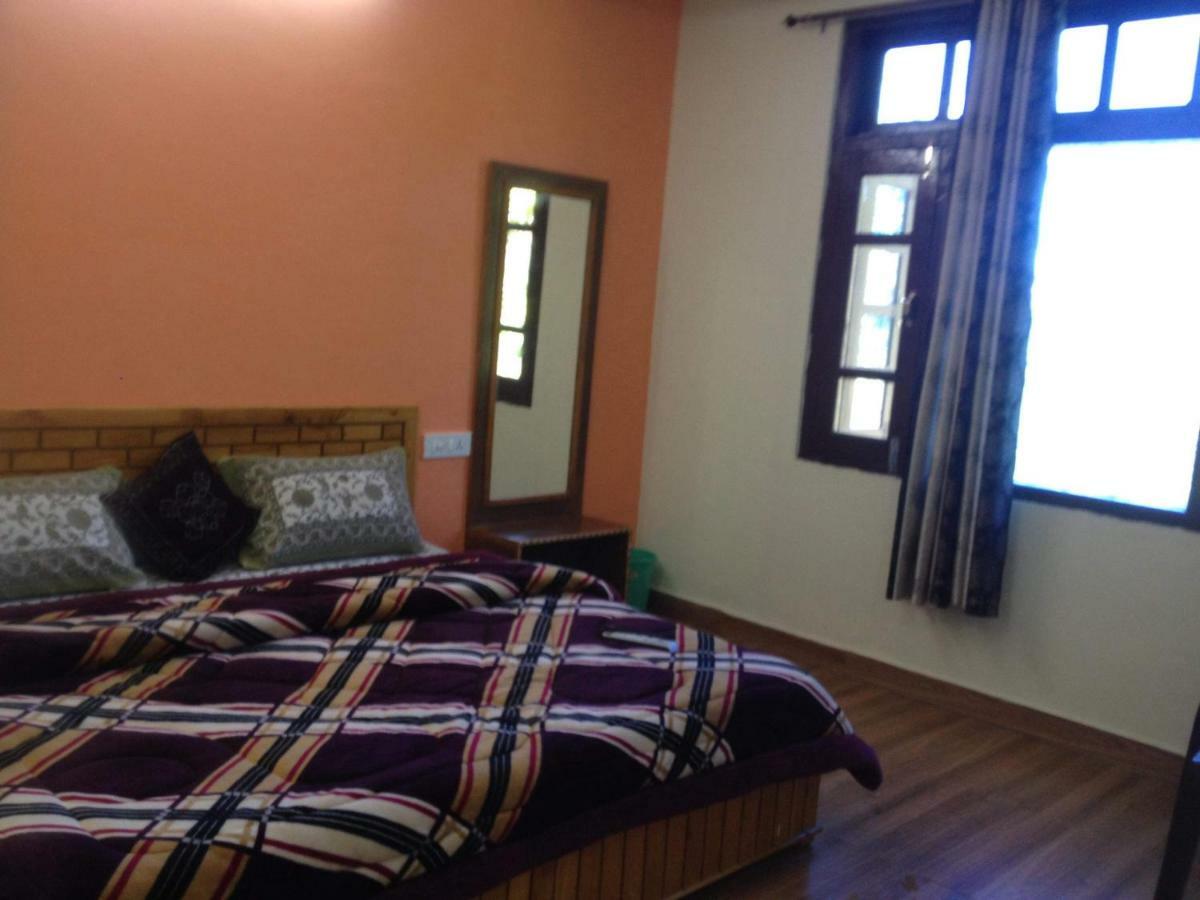 Peaceful Retreat Home Stay, Dalhousie Esterno foto